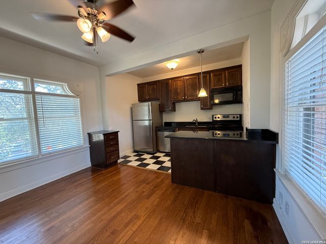 270 E ROSEWOOD AVE, San Antonio, TX 78212