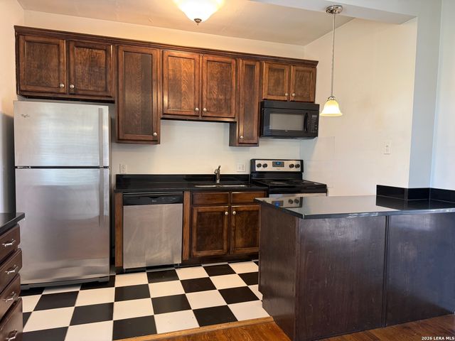 270 E ROSEWOOD AVE, San Antonio, TX 78212