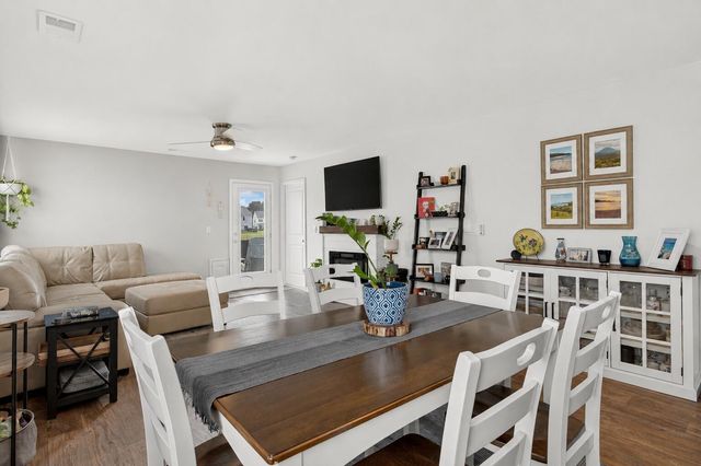 109 Clear Tide Drive, Summerville, SC 29486