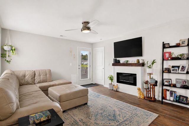 109 Clear Tide Drive, Summerville, SC 29486