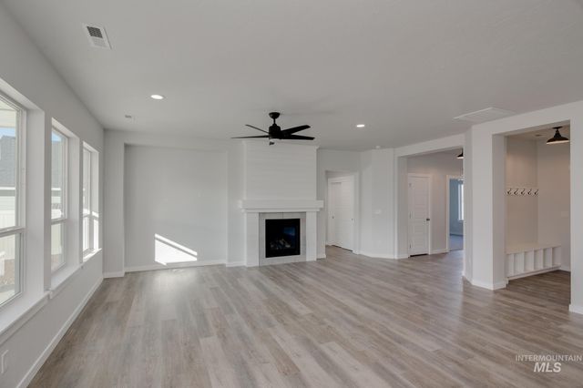 13694 Oliver Street, Caldwell, ID 83607