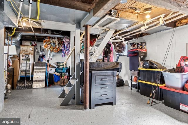 42 E 6TH AVE, Pine Hill, NJ 08021