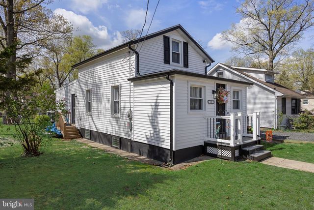 42 E 6TH AVE, Pine Hill, NJ 08021