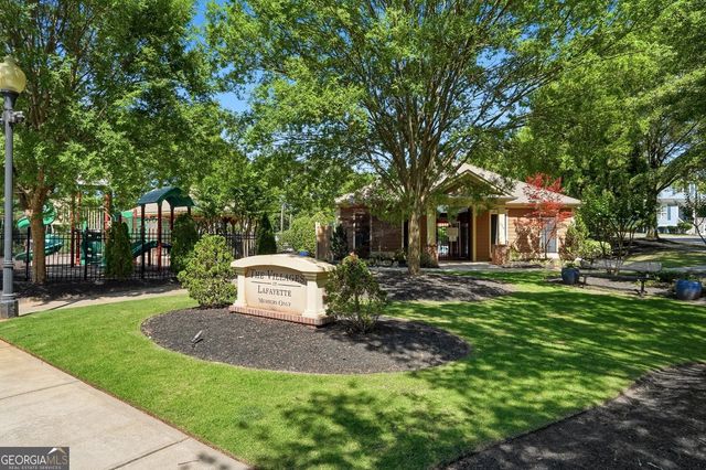 145 Concord Court, Fayetteville, GA 30214