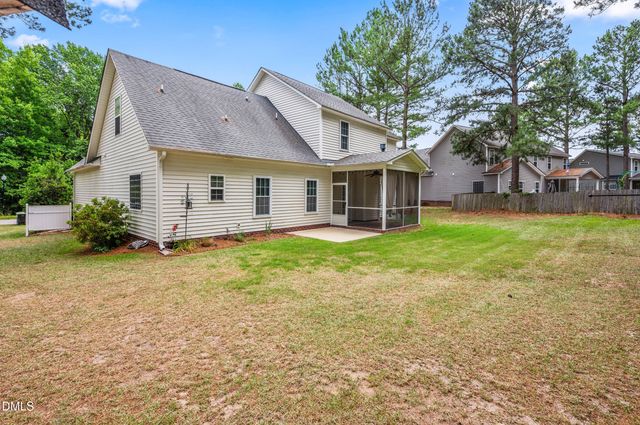 2458 Valley Drive, Clayton, NC 27520
