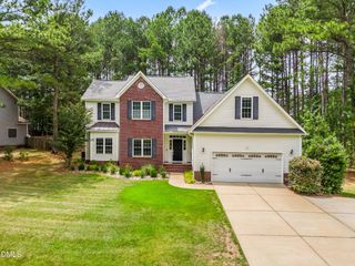 2458 Valley Drive, Clayton, NC 27520