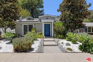 5141 Comercio Avenue, Woodland Hills, CA 91364