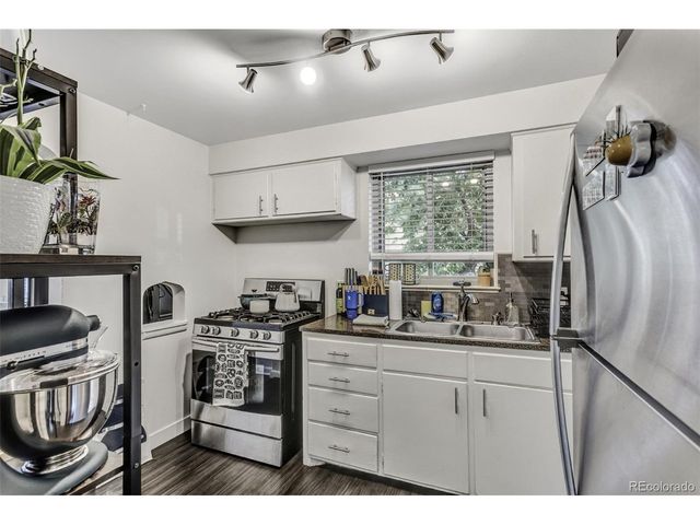2611 S Logan St 2615, Denver, CO 80210
