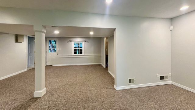 9 Brooks Road 9, Sudbury, MA 01776