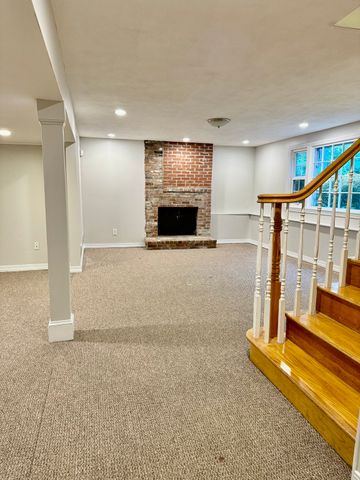 9 Brooks Road 9, Sudbury, MA 01776