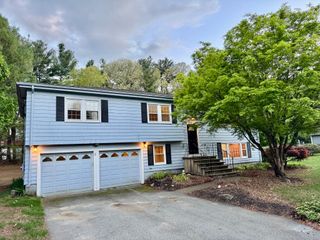9 Brooks Road 9, Sudbury, MA 01776