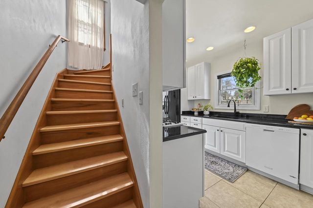 2877 S 46th STREET, Milwaukee, WI 53219