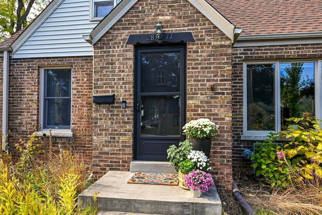 2877 S 46th STREET, Milwaukee, WI 53219