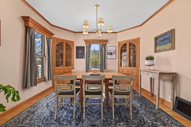 2877 S 46th STREET, Milwaukee, WI 53219