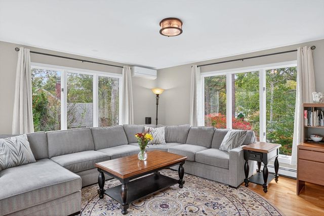 3 Bittersweet Ln, Harwich, MA 02645