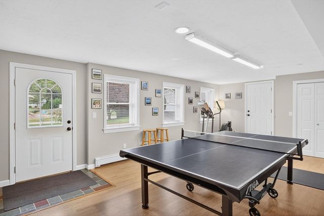 3 Bittersweet Ln, Harwich, MA 02645