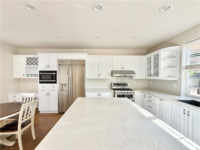 25 New Dawn, Irvine, CA 92620