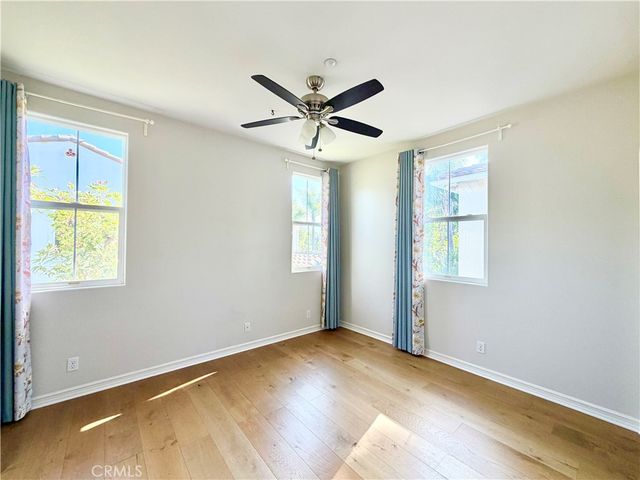25 New Dawn, Irvine, CA 92620