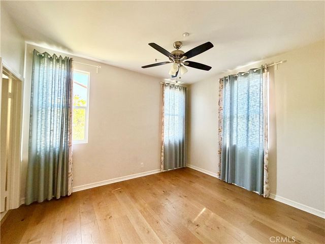 25 New Dawn, Irvine, CA 92620