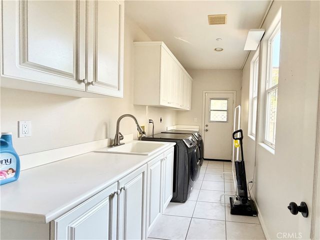 25 New Dawn, Irvine, CA 92620