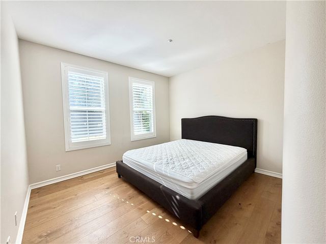 25 New Dawn, Irvine, CA 92620
