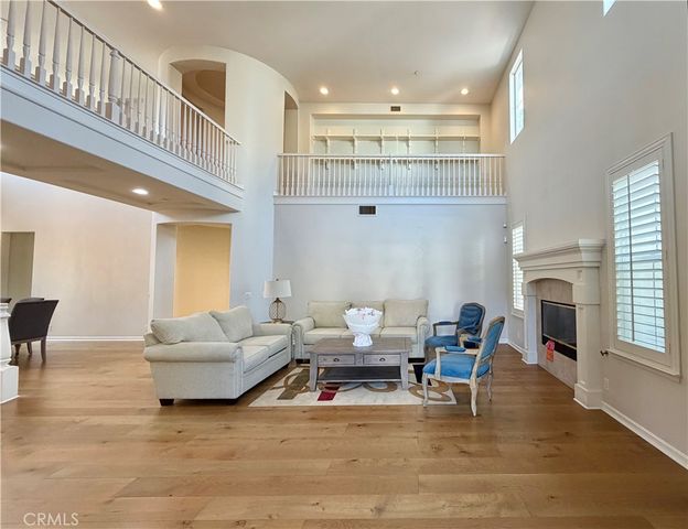25 New Dawn, Irvine, CA 92620