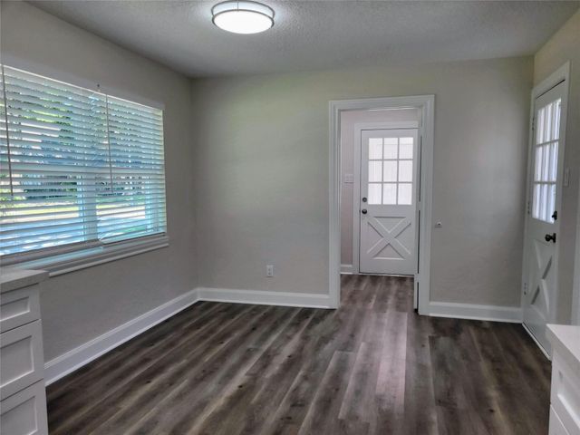 11926 Stillwater Drive, Houston, TX 77070
