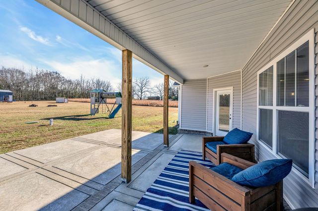 1277 Lecomte Rd, Dickson, TN 37055