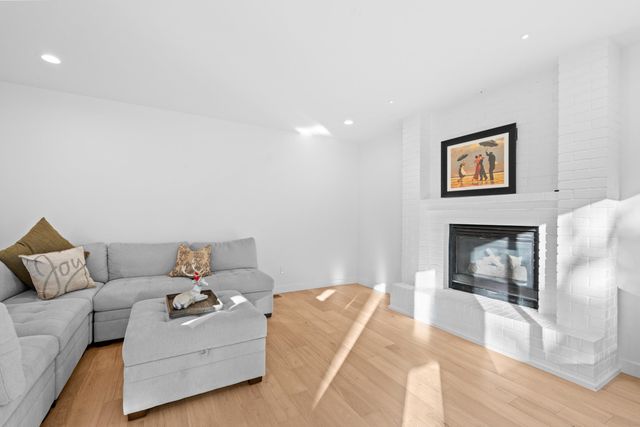 910 E Donegal Ave, Spokane, WA 99223