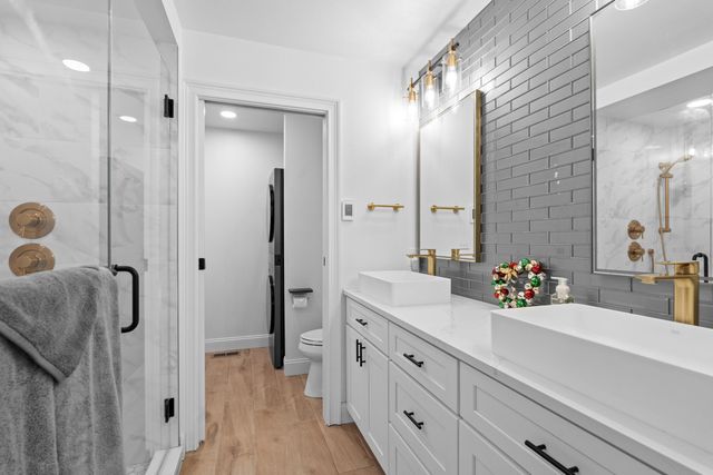 910 E Donegal Ave, Spokane, WA 99223