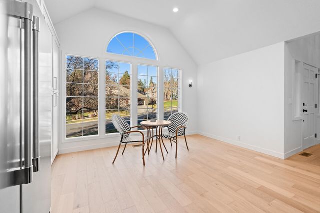 910 E Donegal Ave, Spokane, WA 99223