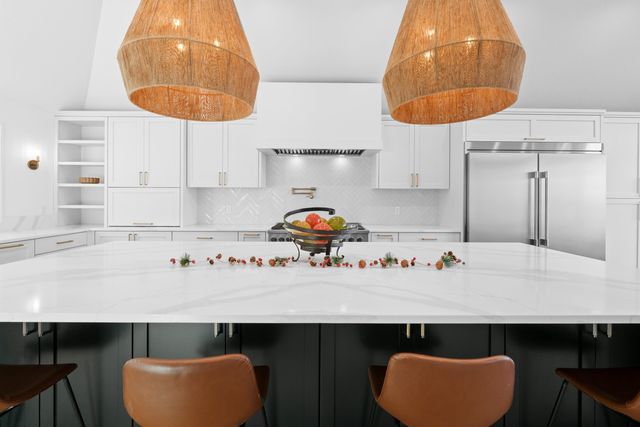 910 E Donegal Ave, Spokane, WA 99223