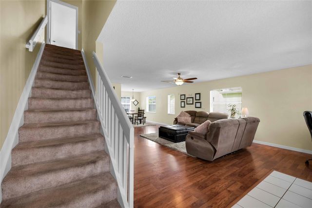 5227 NW 96th Avenue, Sunrise, FL 33351