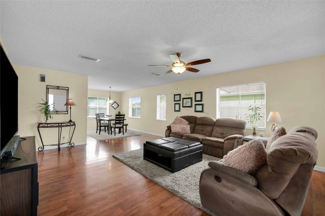 5227 NW 96th Avenue, Sunrise, FL 33351