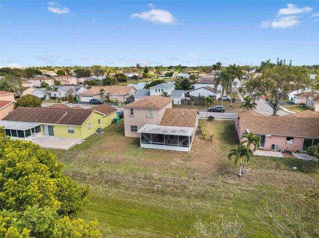 5227 NW 96th Avenue, Sunrise, FL 33351