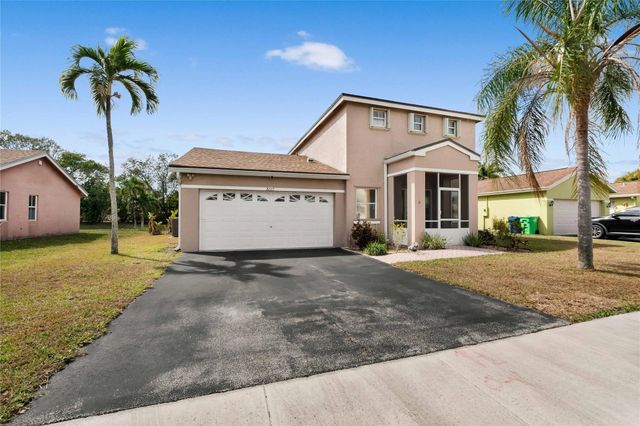5227 NW 96th Avenue, Sunrise, FL 33351