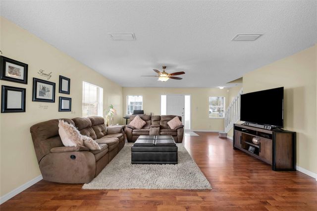 5227 NW 96th Avenue, Sunrise, FL 33351