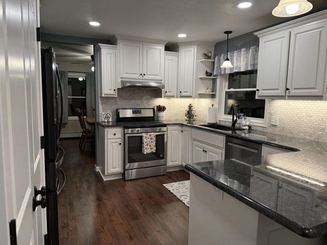 302 N WASHINGTON STREET, Bonduel, WI 54107