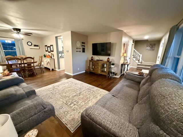 302 N WASHINGTON STREET, Bonduel, WI 54107