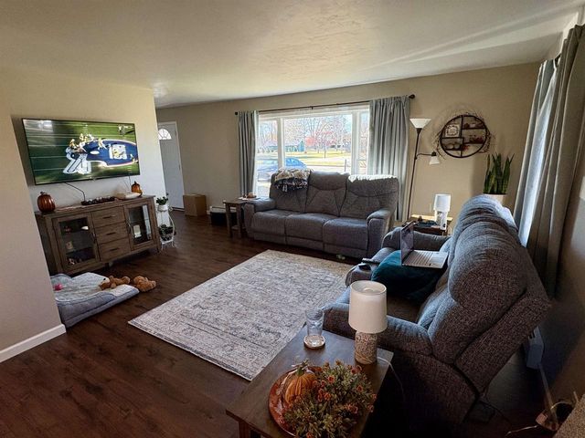 302 N WASHINGTON STREET, Bonduel, WI 54107