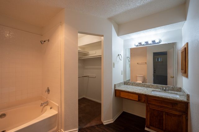 2140 Norcross Drive, Mesquite, TX 75149