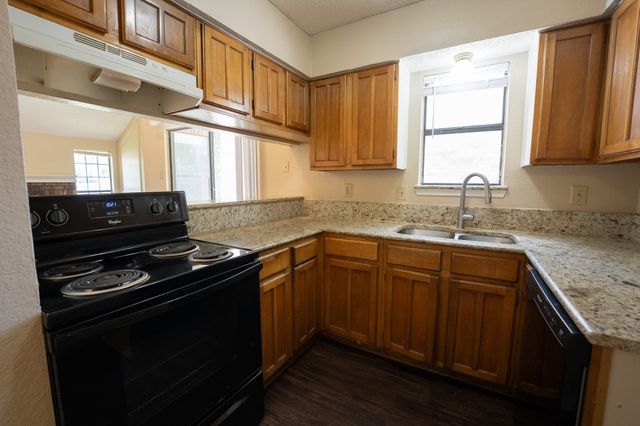 2140 Norcross Drive, Mesquite, TX 75149