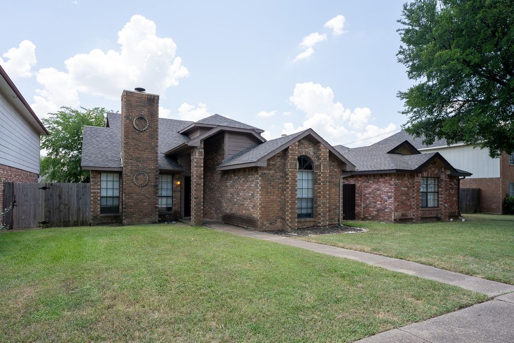 2140 Norcross Drive, Mesquite, TX 75149