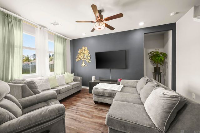 13316 Isabella Blvd, Walker, LA 70785