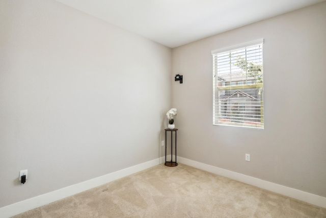 10409 Charles Morris Way, Elk Grove, CA 95757
