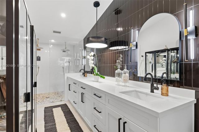 14491 SW 161st St, Miami, FL 33177