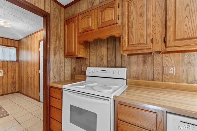 210 Holt Street, Kennett, MO 63857