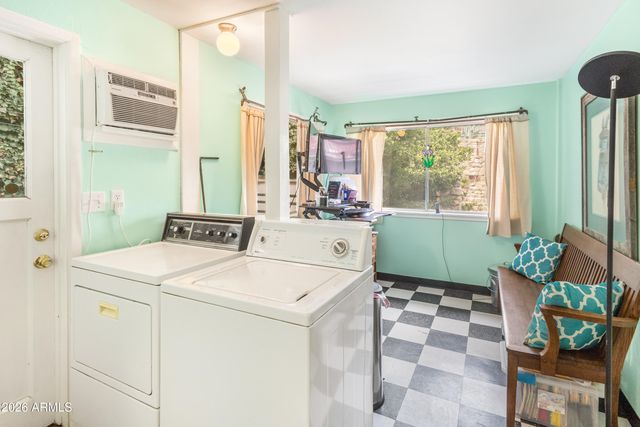 14 Maxfield Avenue, Bisbee, AZ 85603