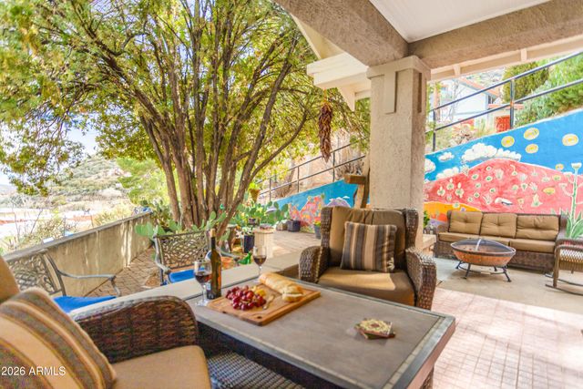 14 Maxfield Avenue, Bisbee, AZ 85603