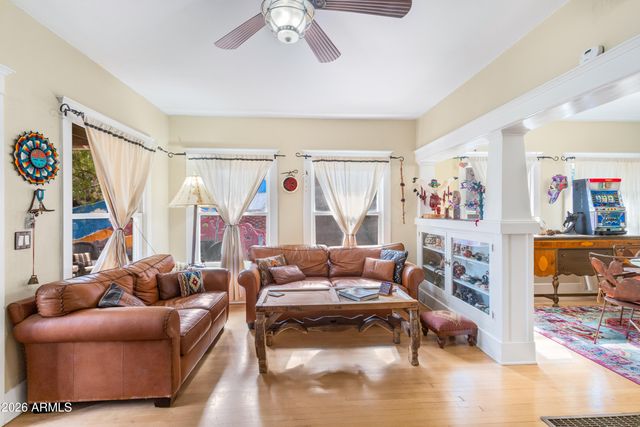 14 Maxfield Avenue, Bisbee, AZ 85603